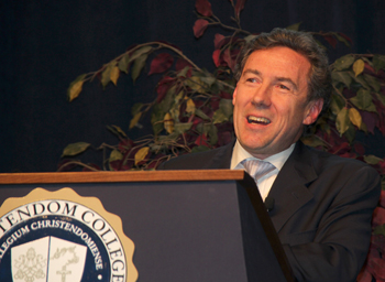 sean lovett april