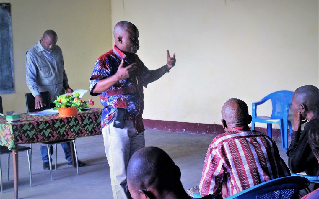 CREC à Idiofa (RD Congo), une radio pour « briller »