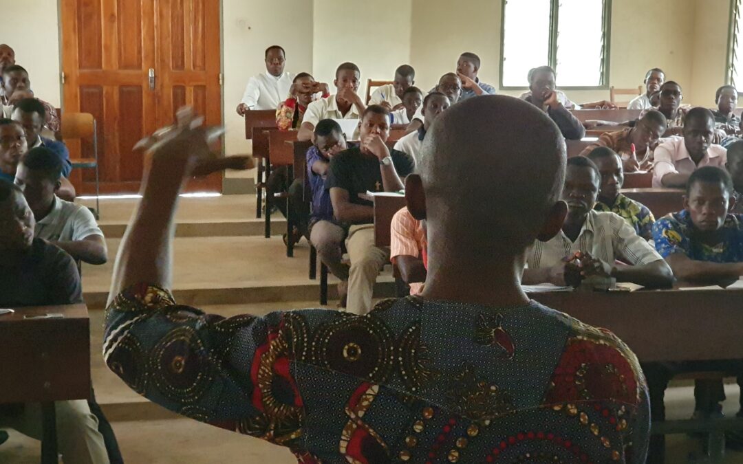Des séminaristes formés en communication digitale à Tchitchao, au Togo